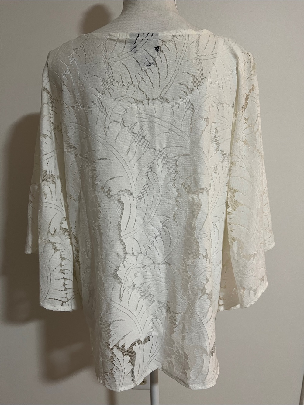 2-piece tank top with sheer cover - Picture 4 of 11